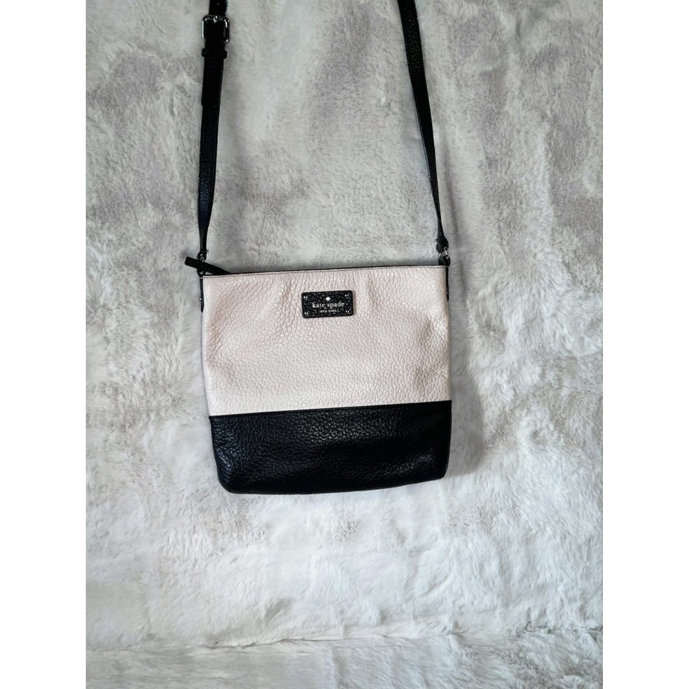 Kate Spade duo-tone Leather Hand Bag with Crossbody strap